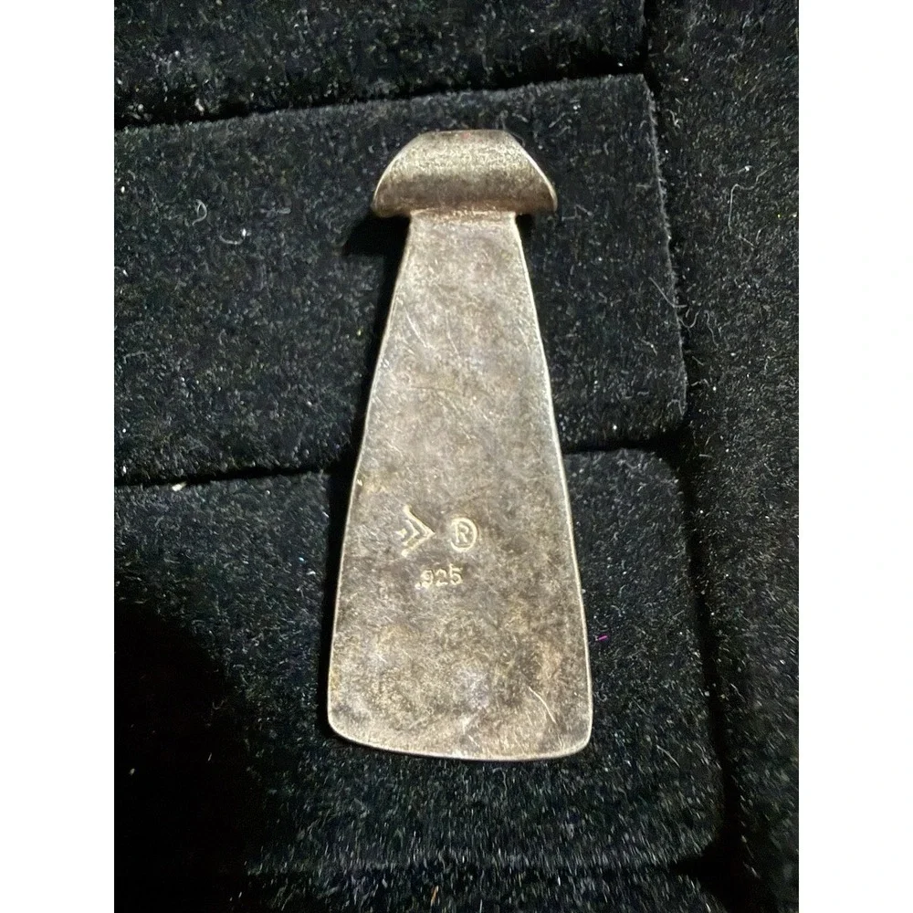 SILPADA 925 Sterling Silver Vintage Hammered Finish Pendant